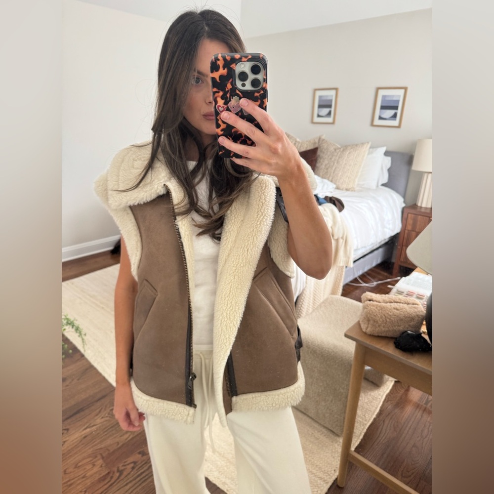 Zara Shearling Oversized vest
